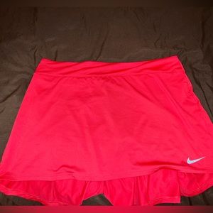 Nike drift hot pink pleated skirt